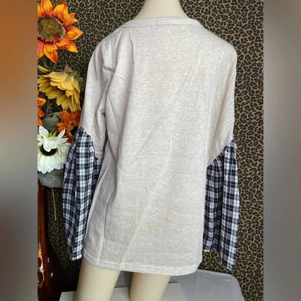 🌴3/$30🌴 DOE & RAE Oatmeal/Black Plaid Long Bell Sleeve Cotton Top NWT - Picture 7 of 10